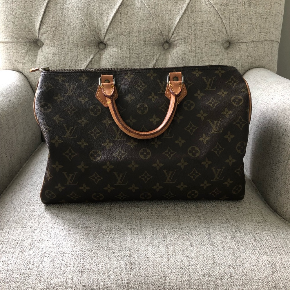 Louis Vuitton speedy 35